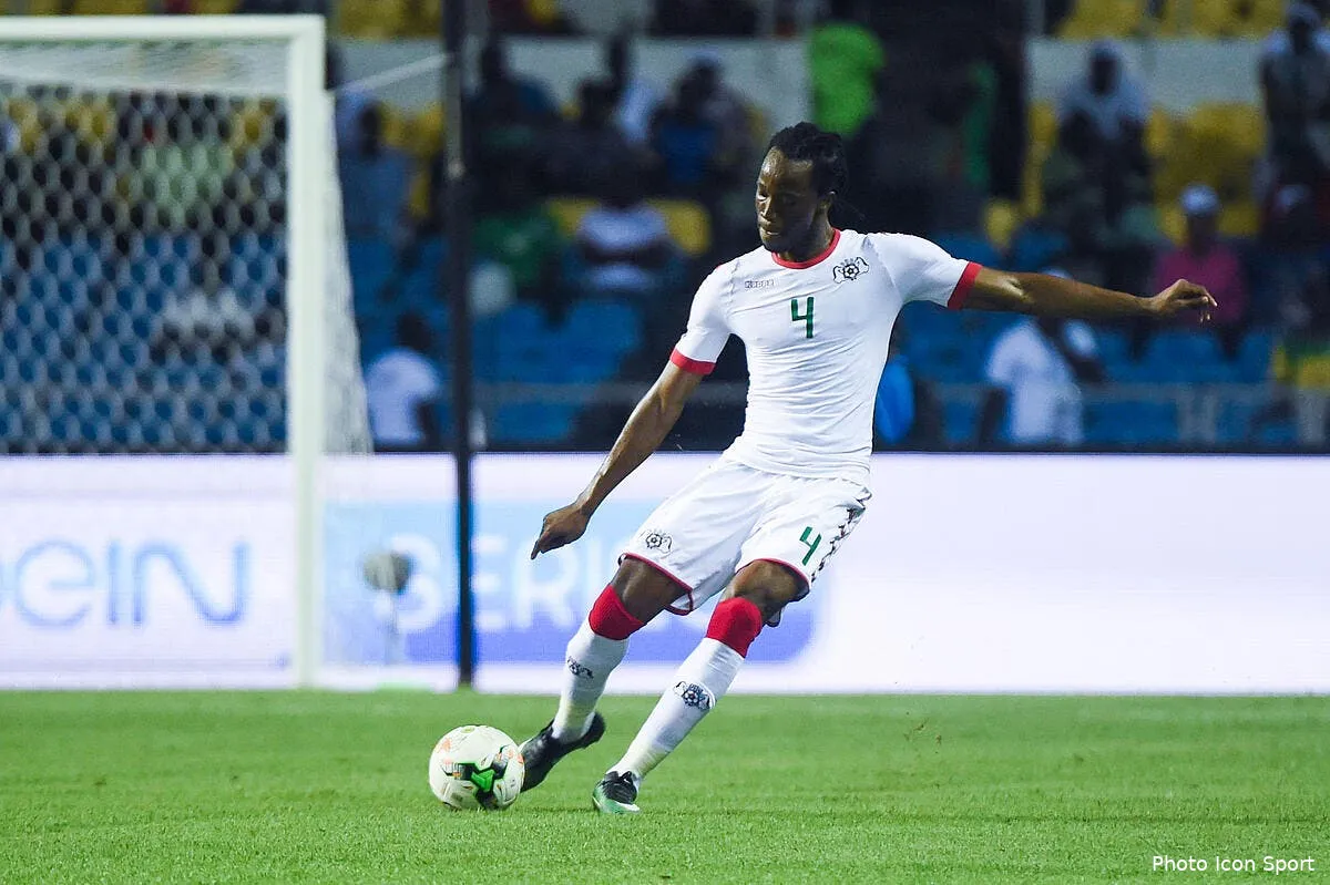 officiel bakary kone prete a strasbourg iconsport ped 010217 98 29190897