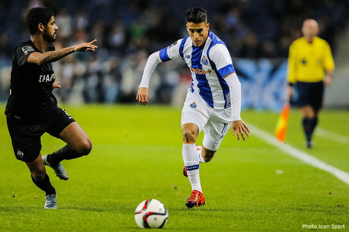 officiel barcelone prete tello a la fiorentina iconsport glo 201215 10 04131327