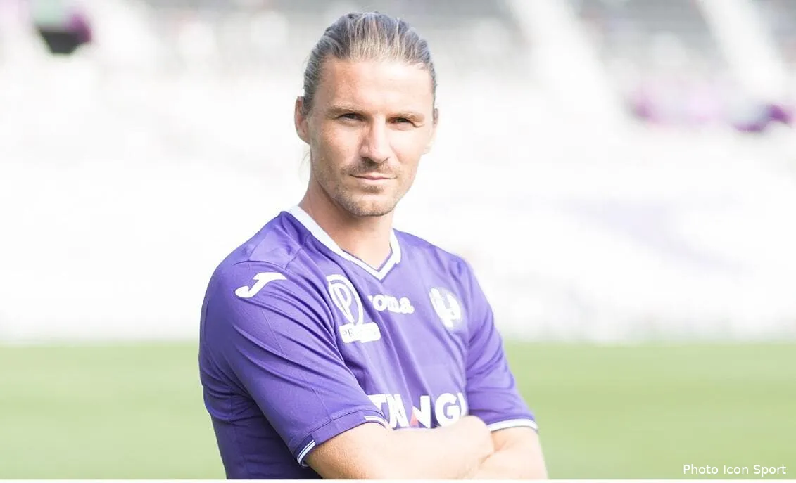officiel cahuzac a toulouse c est signe 001 12187547