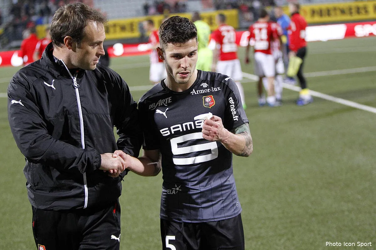 officiel christophe revel remplace gregory coupet a l ol icon mrv 080417 04 28286073