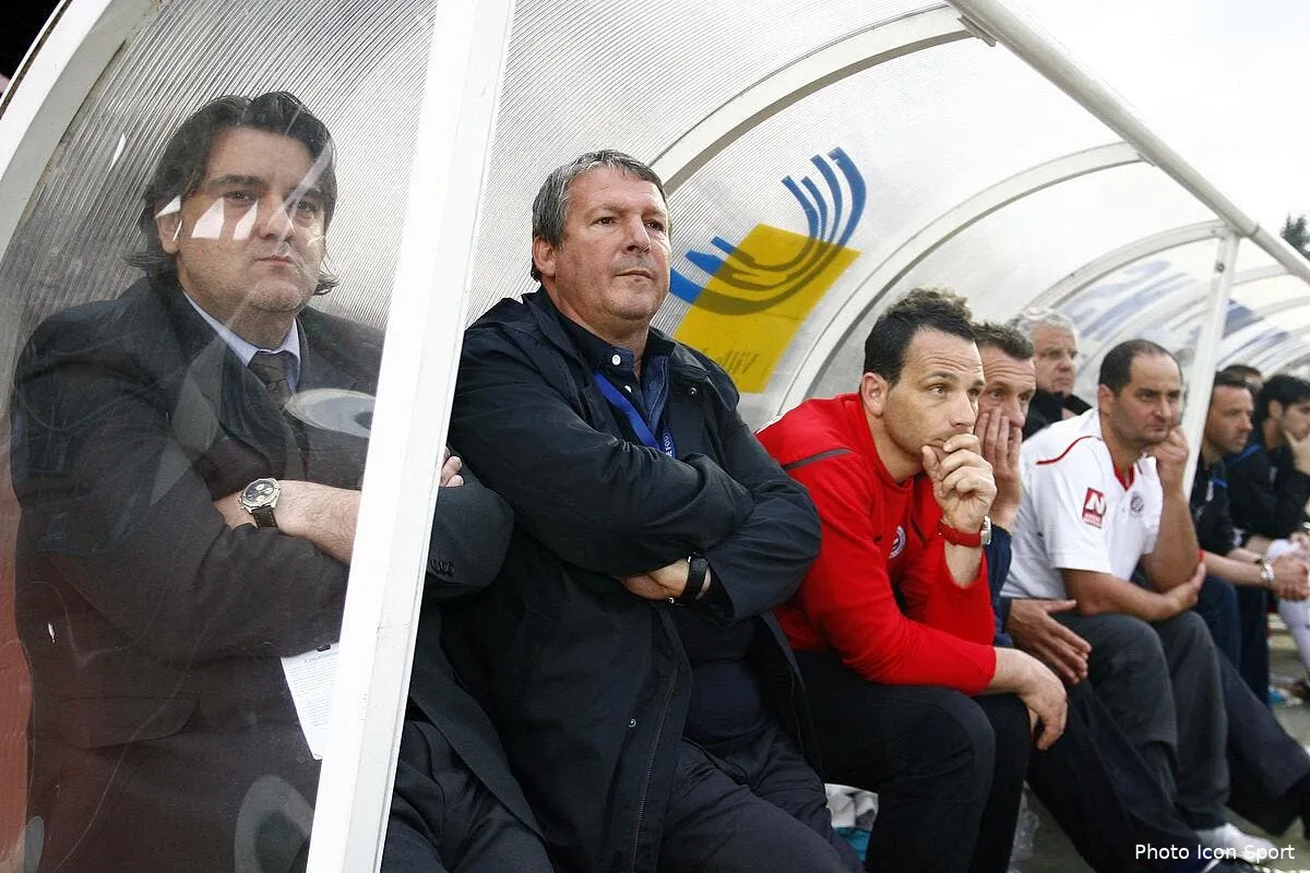 officiel courbis nouvel entraineur de montpellier iconsport per 070507 44 00571487