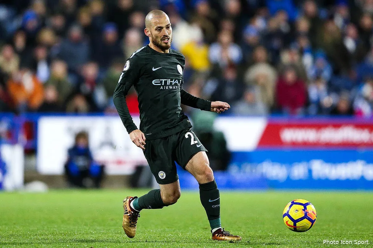 officiel david silva prolonge a manchester city david silva201597