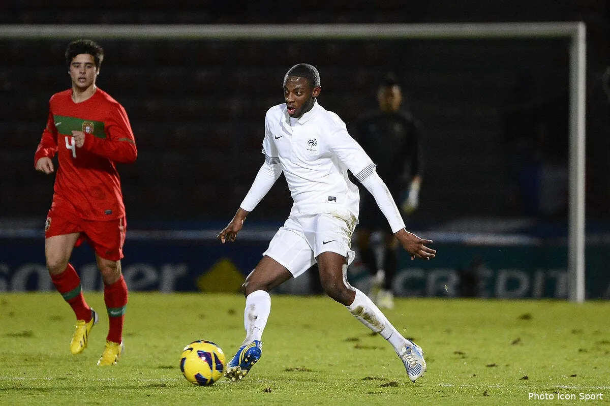 officiel el hadji ba en pret a bastia el hadji ba89107
