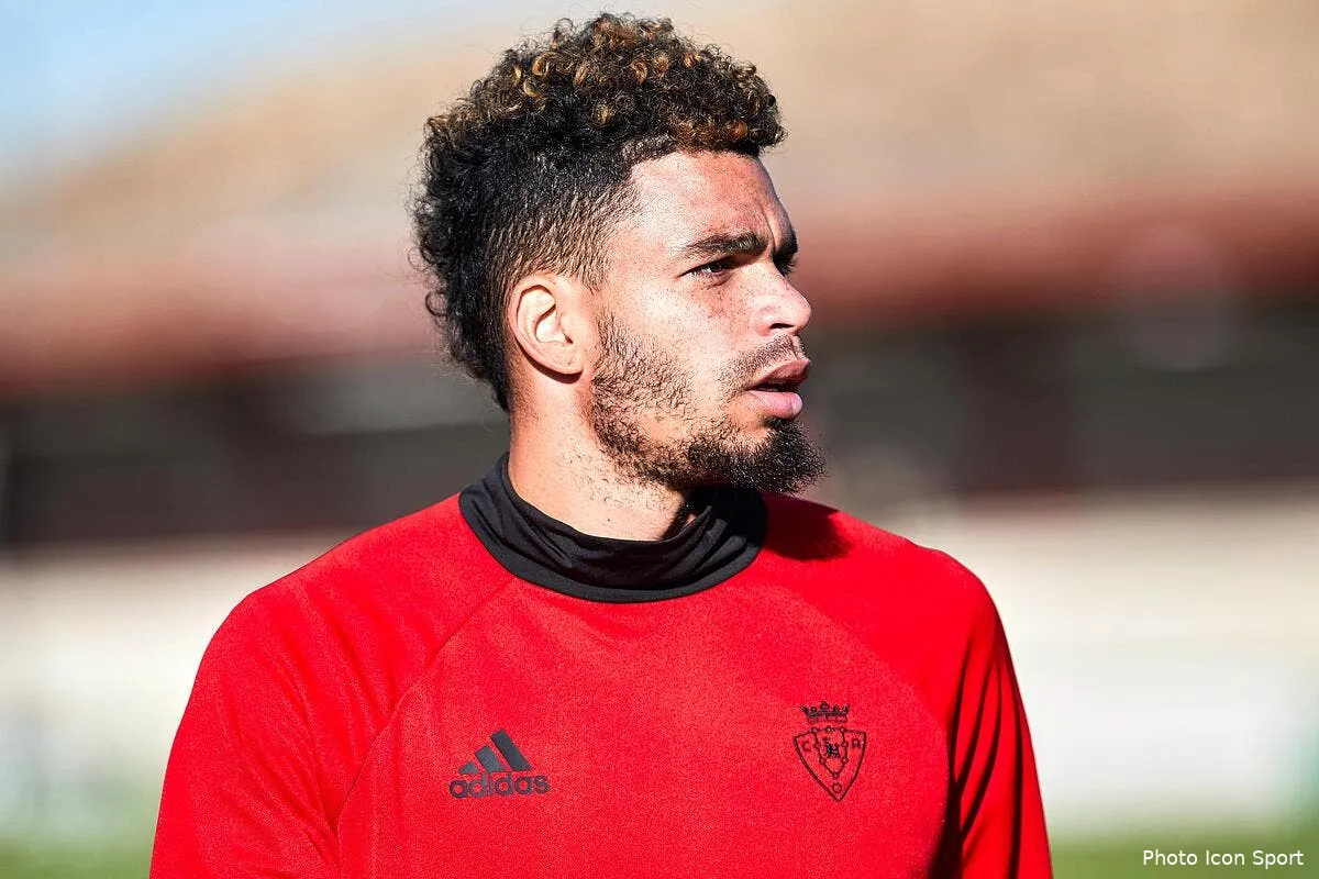 officiel emmanuel riviere signe a metz iconsport mar 191016 01 10190805