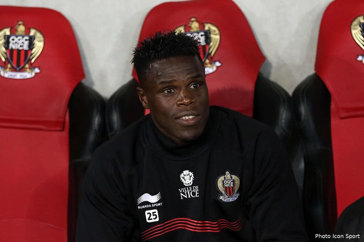 officiel genevois signe a caen genevois148392