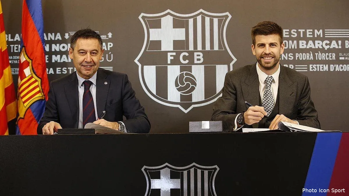 officiel gerard pique prolonge au barca jusqu en 2022 dutym2kwaaa rax208297