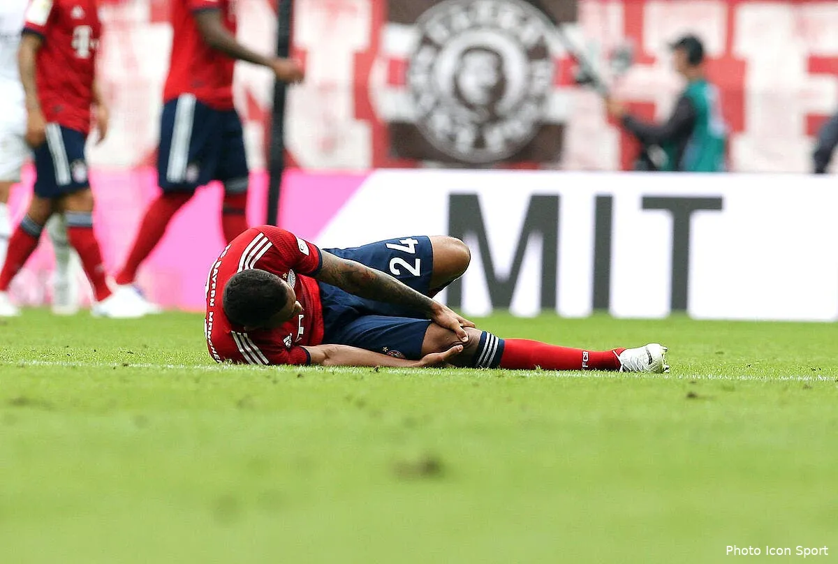officiel grave blessure au genou pour tolisso absent plusieurs mois iconsport icon fir 150918 05 05230631