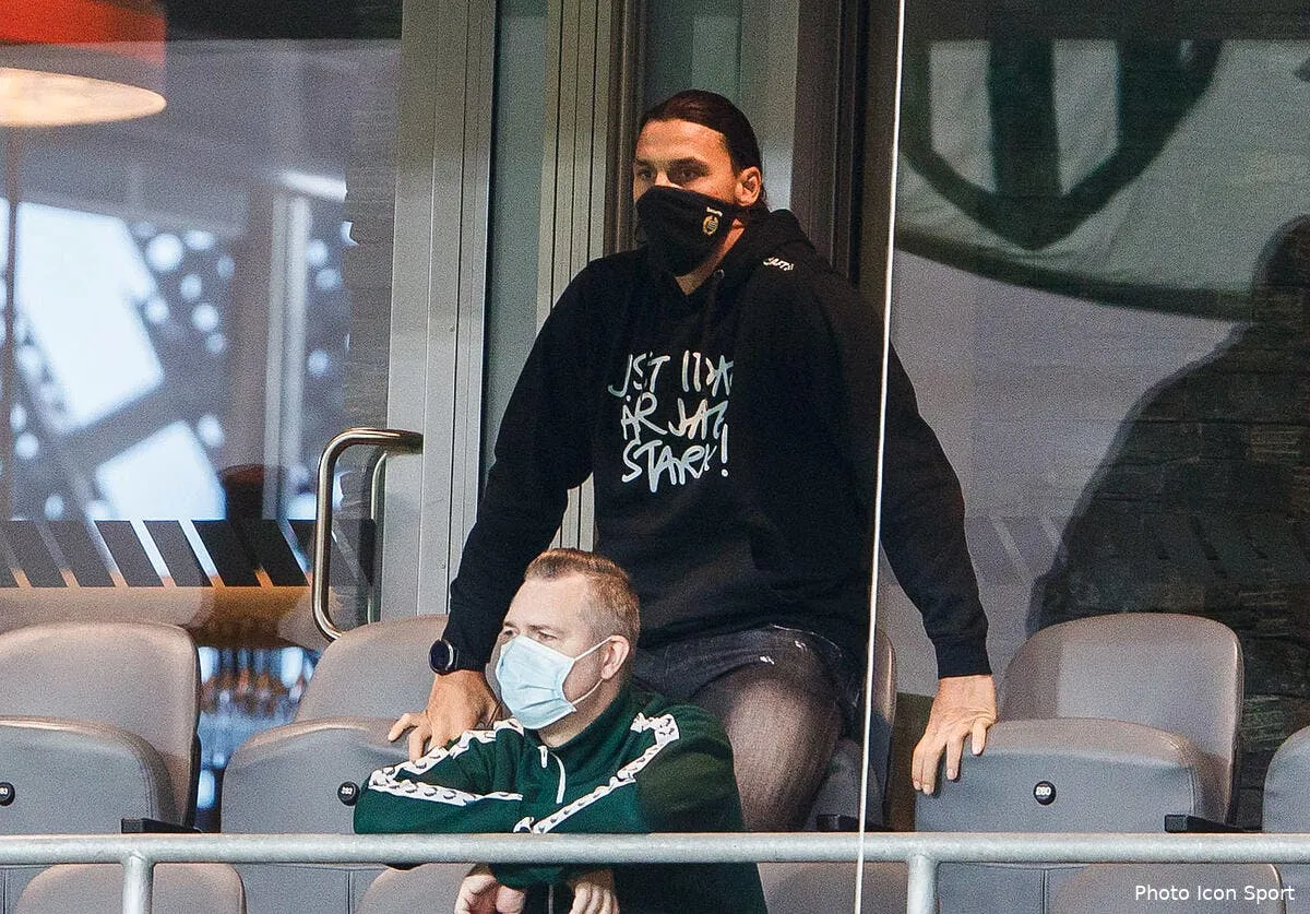 officiel ibrahimovic prolonge au milan ac icon bb200827ae025292907