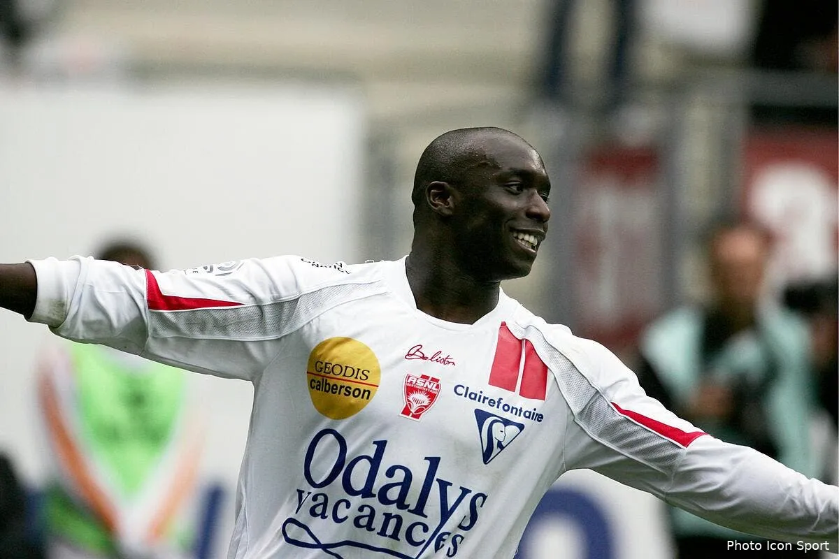 officiel issiar dia revient a nancy pour une saison iconsport mrv280310 01 03153510