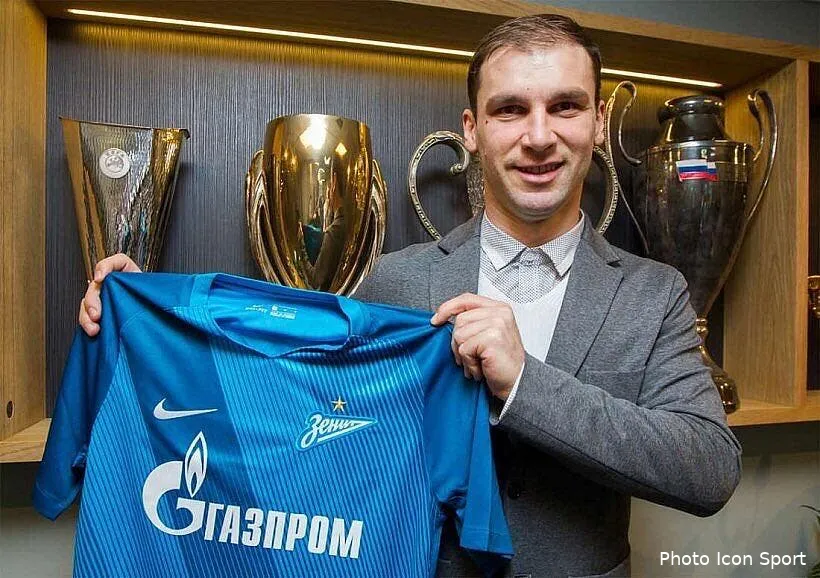 officiel ivanovic quitte chelsea et signe a saint petersbourg c3lhltpwcaeaiv4169396