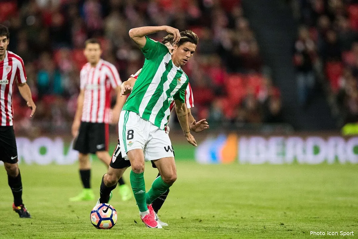 officiel jonas martin quitte le betis seville et signe a strasbourg iconsport mar 270417 04 111187507