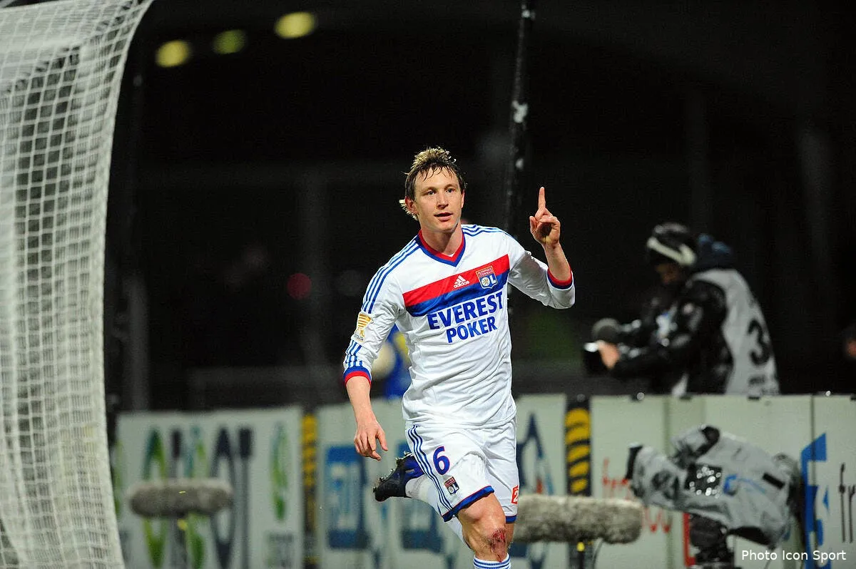 officiel kallstrom quitte l ol pour le spartak moscou iconsport jpt 110112 02 0337874