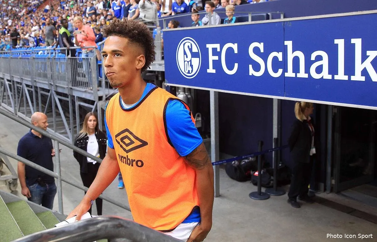 officiel kehrer est la deuxieme recrue du psg iconsport icon fir 290718 102 12227799