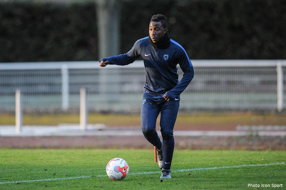 officiel keita quitte angers pour le paris fc iconsport dib 110116 10 12130435