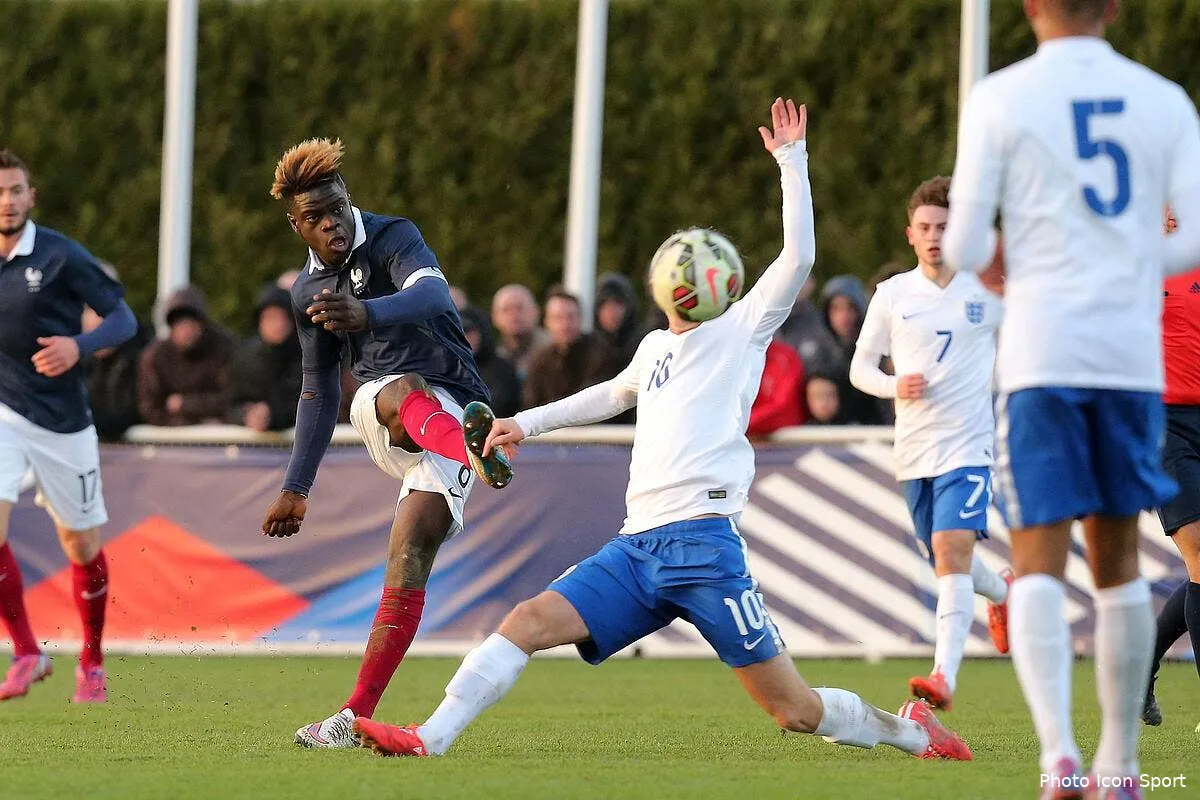 officiel kemen rejoint l ol iconsport vmi 310315 01 12119785