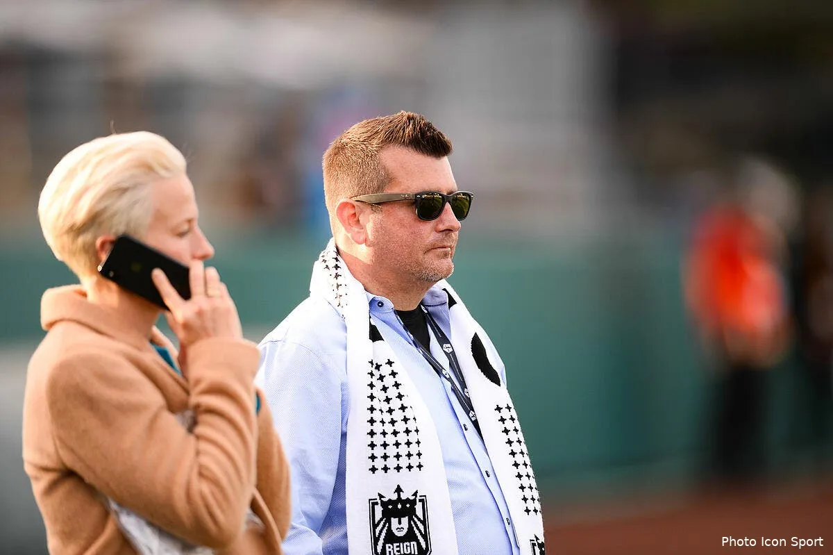 officiel l ol rachete le reign fc icon sipausa 26156675273193