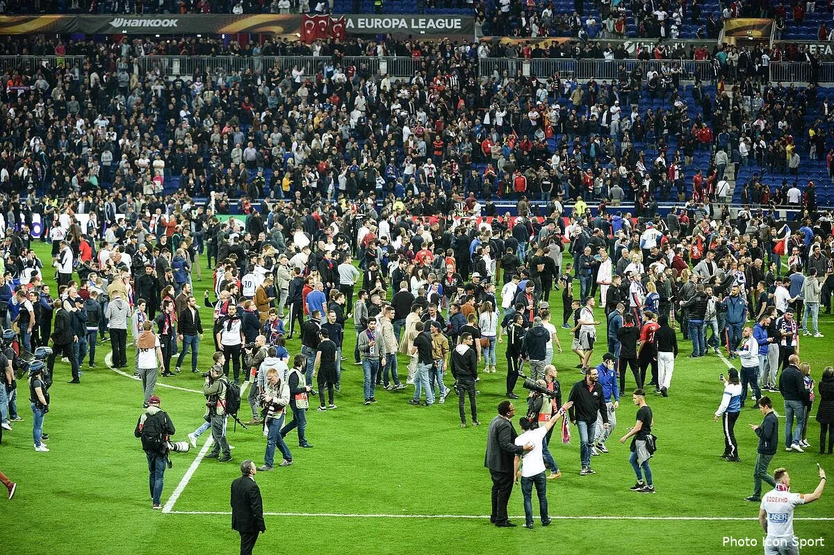 officiel l uefa ouvre une enquete contre lyon et besiktas iconsport ses 130417 10 07 1176708