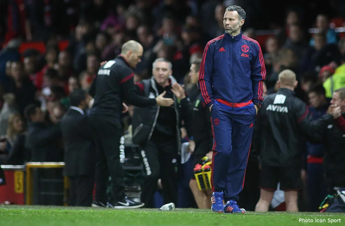 officiel la legende ryan giggs quitte manchester united iconsport bpi 191215 13 03147794