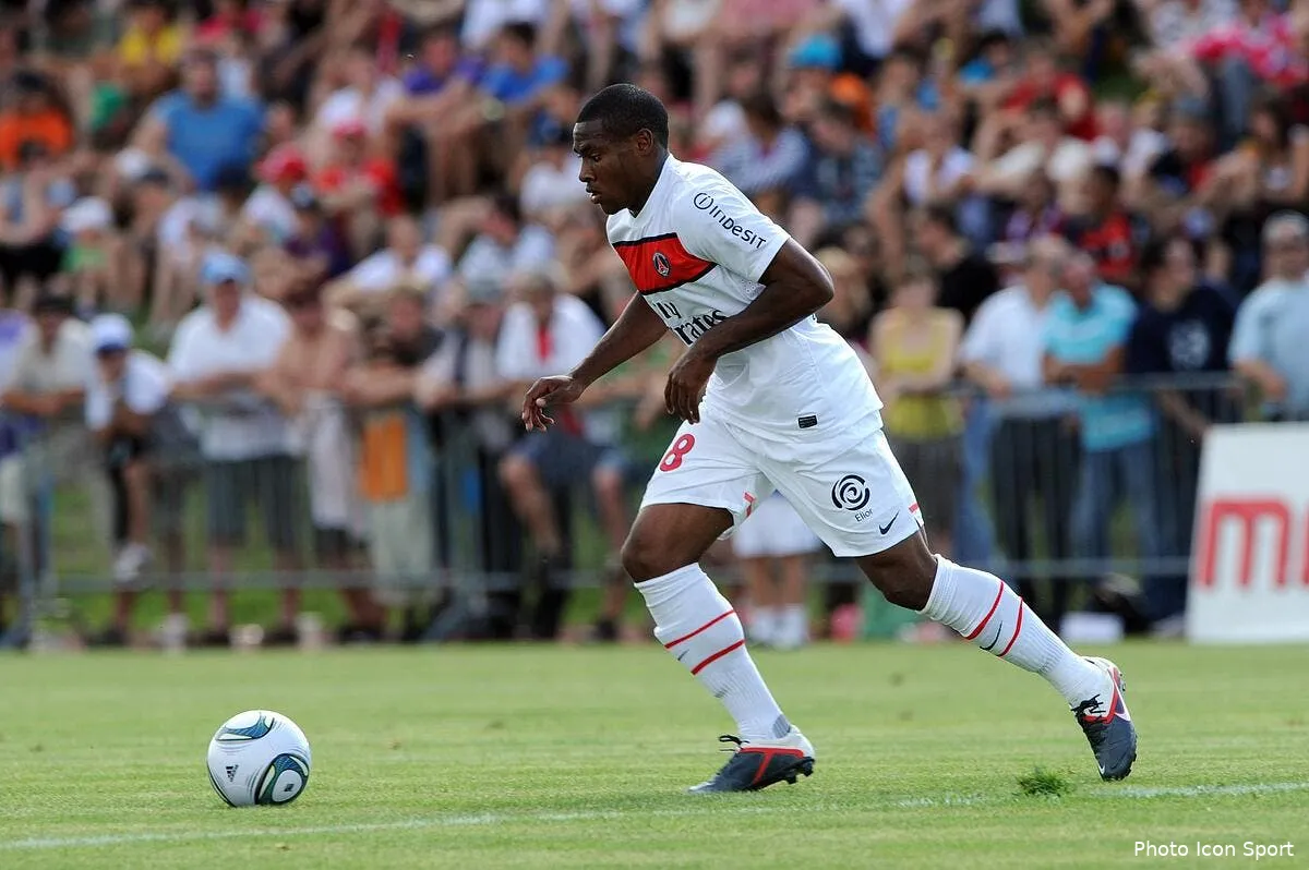 officiel landre quitte le psg pour la ligue 2 iconsport jpt 090711 05 5261743