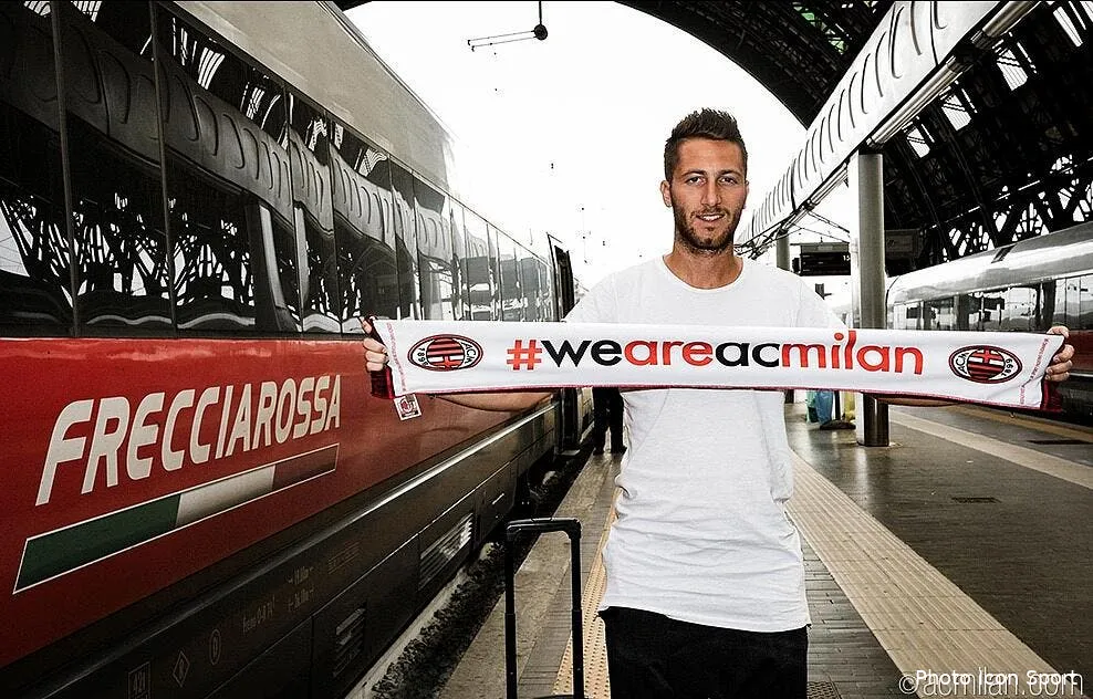 officiel le milan ac met 20 me et recrute bertolacci bertolacci114847