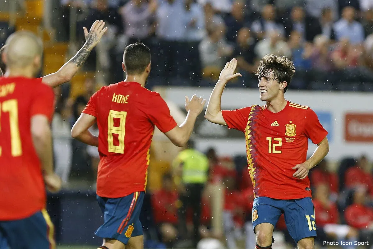 officiel le real madrid recrute odriozola iconsport icon mar 030618 84 1025223909