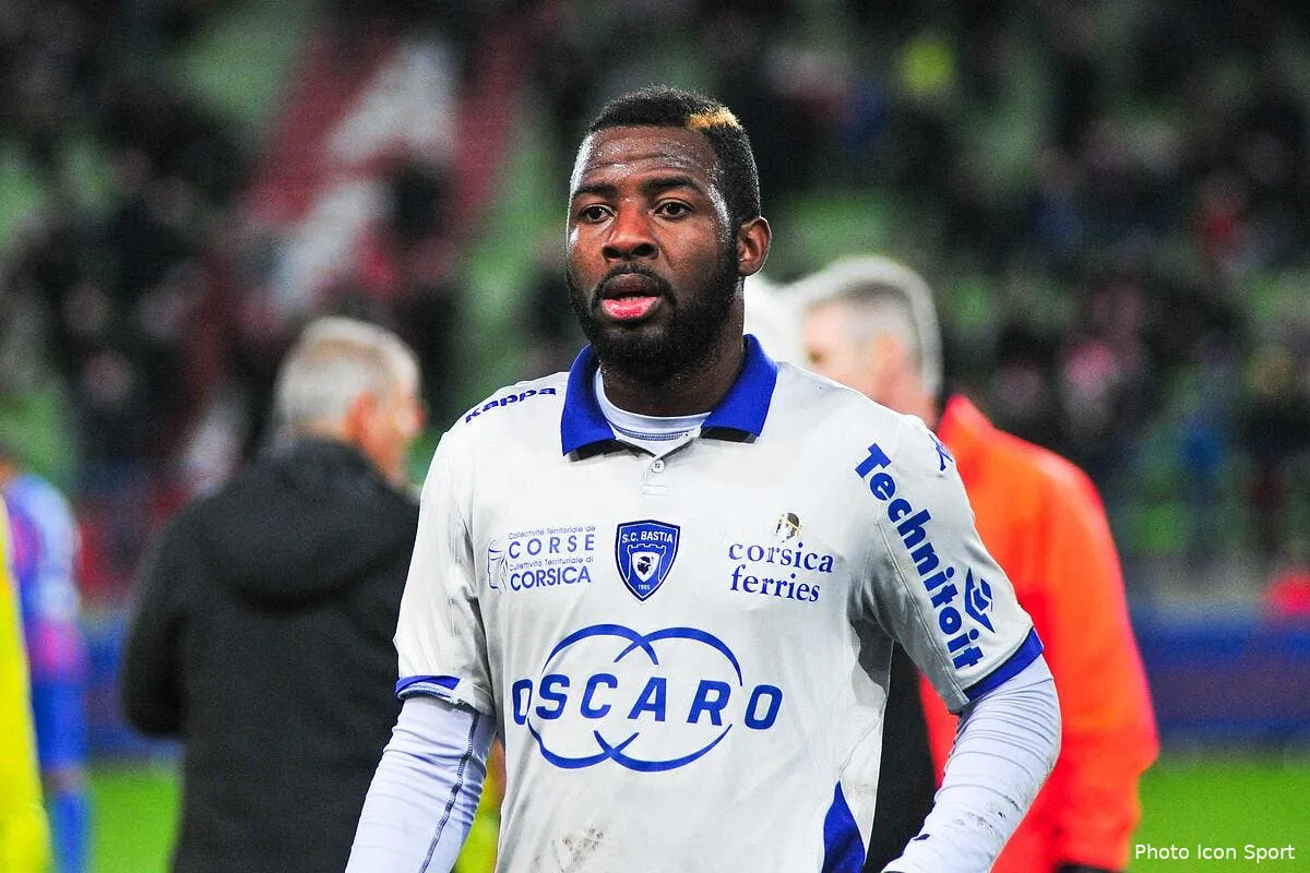 officiel lille signe un joueur de l as rome iconsport leb 201214 09 30115989