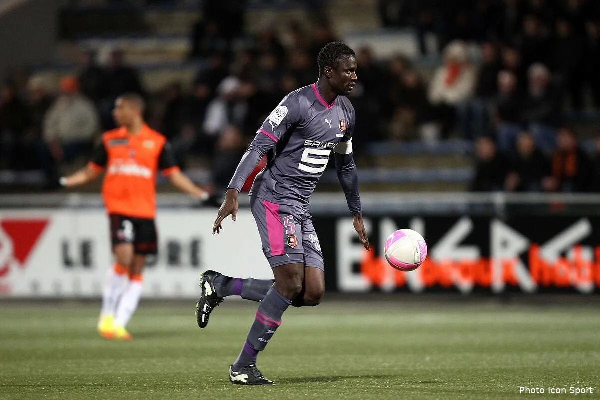 officiel mangane quitte rennes pour al hilal iconsport vmi 040312 66 4537466