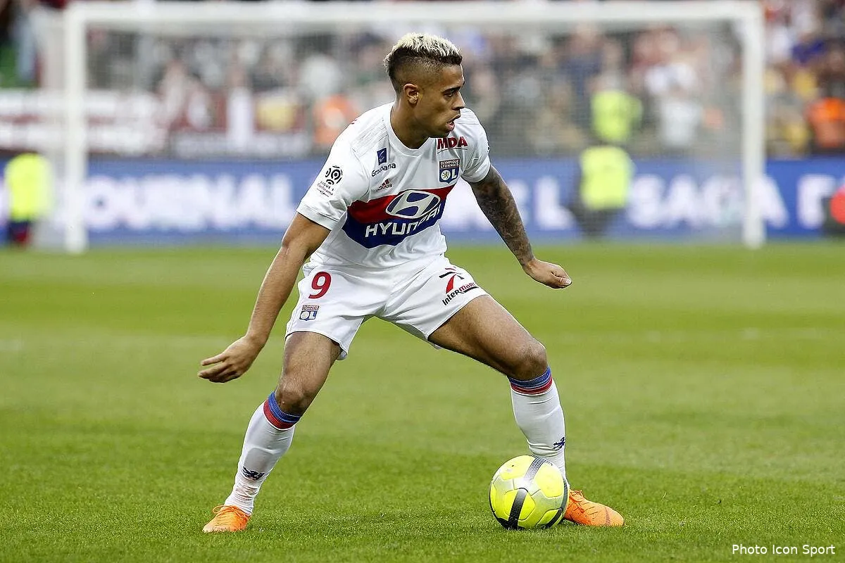 officiel mariano diaz quitte l ol et signe au real madrid pour 33me iconsport icon mar 080418 12 61229111