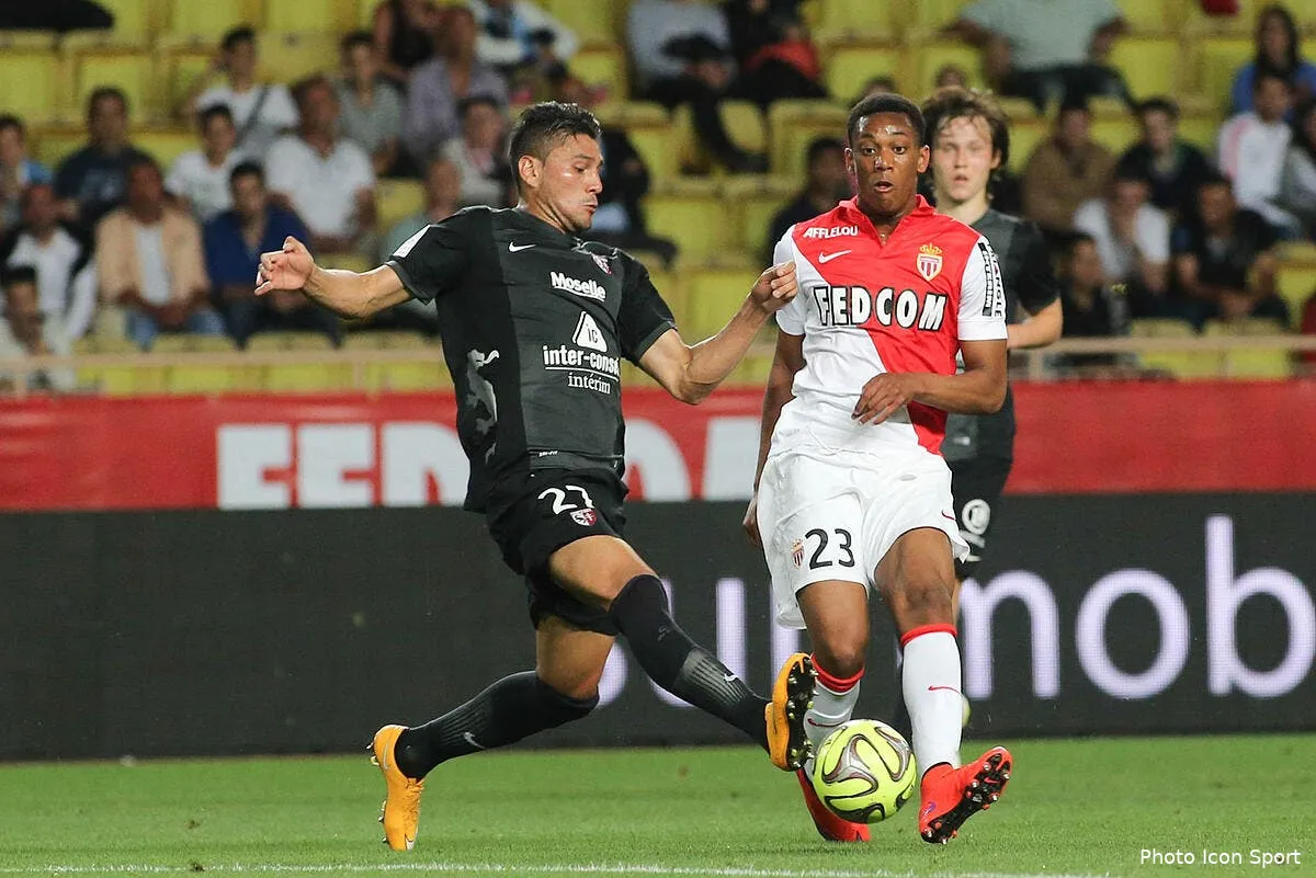 officiel martial prolonge a l as monaco iconsport hao 160515 08 21114653