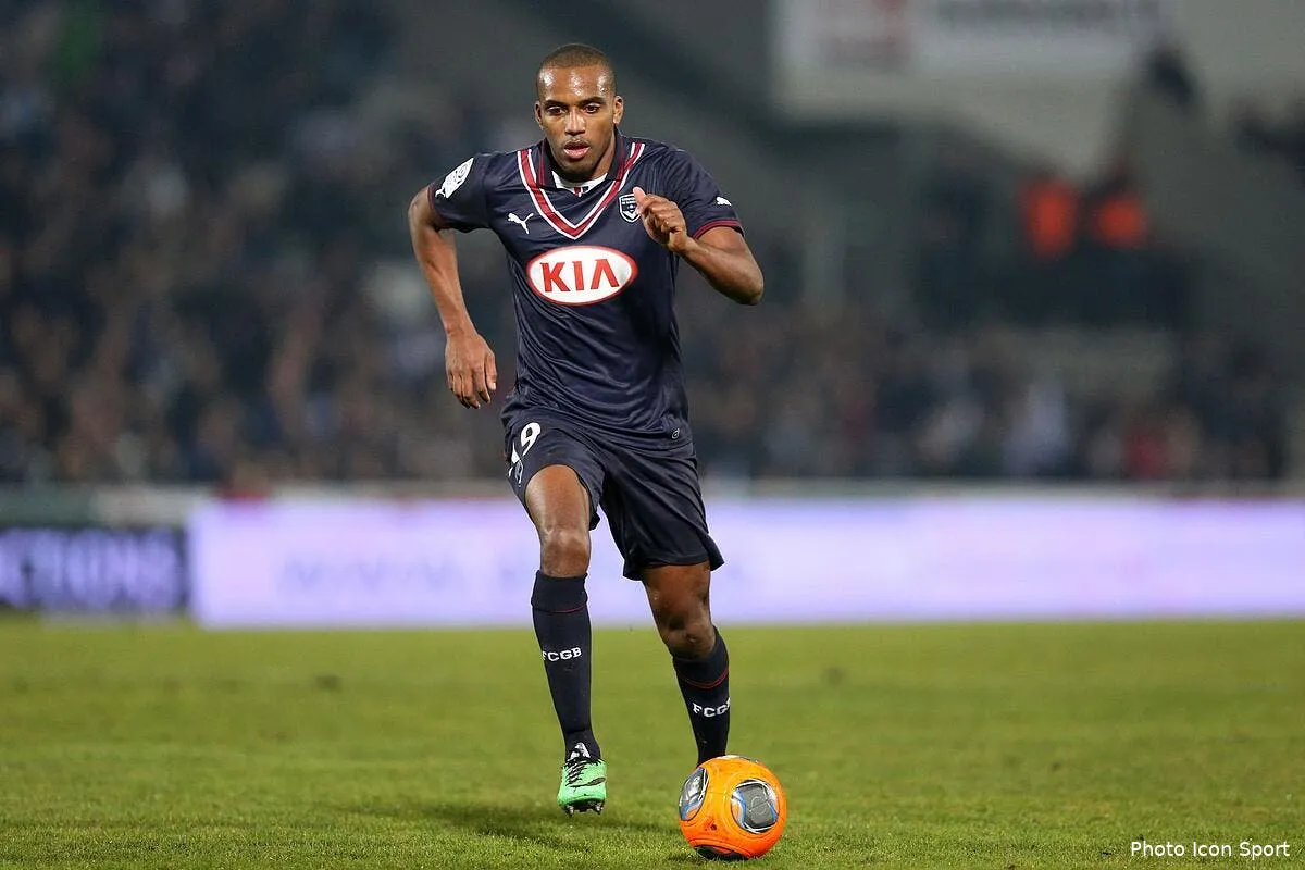 officiel maurice belay prolonge a bordeaux nmb84573