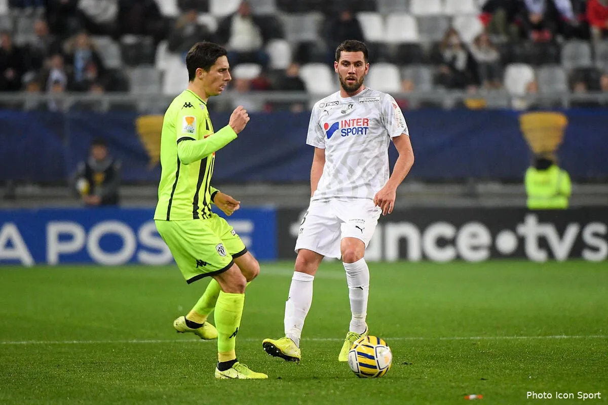 officiel metz recupere vincent pajot en pret icon dib 301019 10 111274171