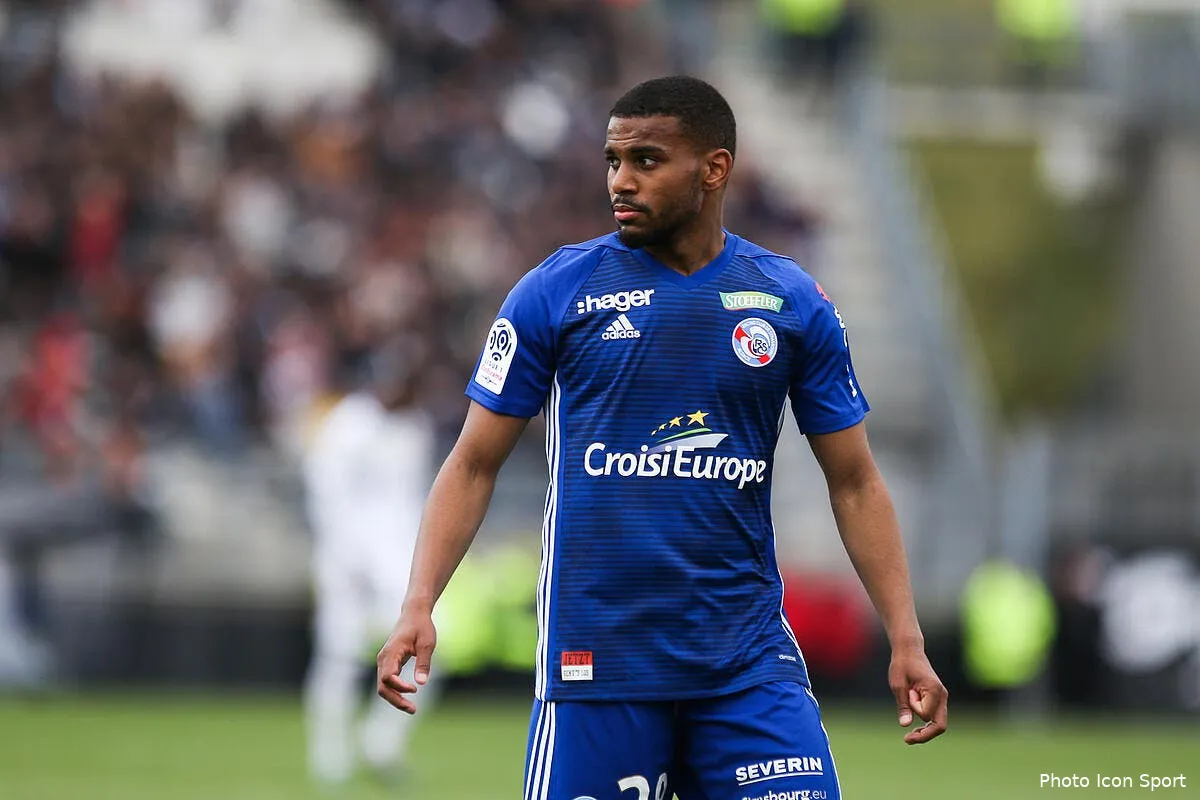 officiel monaco prete samuel grandsir a brest icon fid 280419 08 24259517