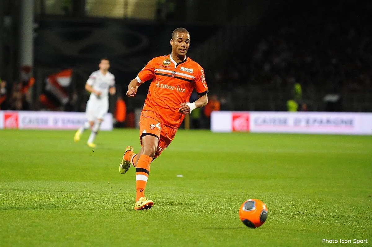 officiel monnet paquet signe a l asse iconsport jpt 100514 08 8085879