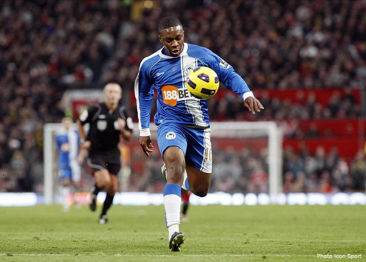 officiel n zogbia signe a aston villa iconsport spo 201110 43 0222582