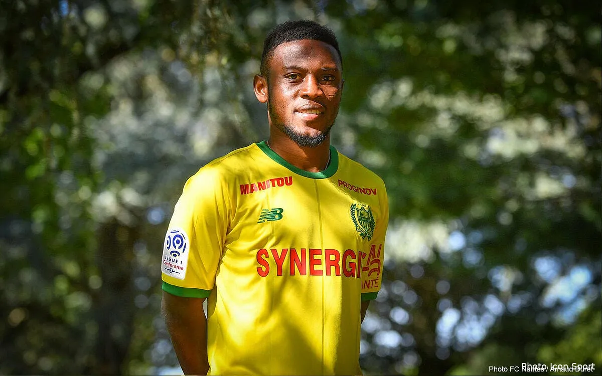 officiel nantes officialise la signature de majeed waris waris226889