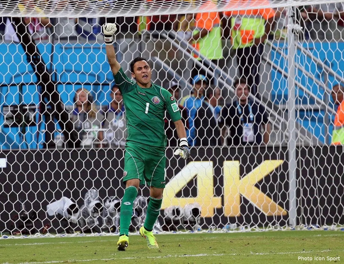 officiel navas au real madrid pour 10 me iconsport acp 290614 77 0288821