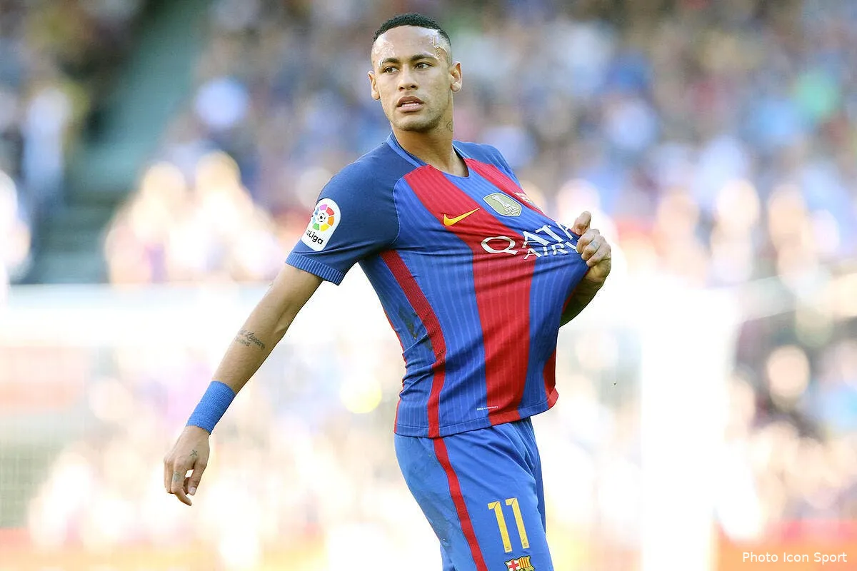 officiel neymar va prolonger au barca jusqu en 2021 iconsport bpi 171016 58 16158218