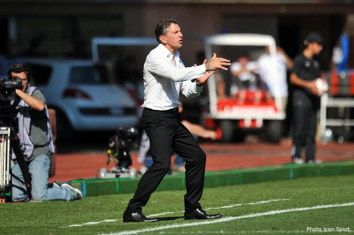 officiel nice prolonge claude puel iconsport sim 270914 08 1194529