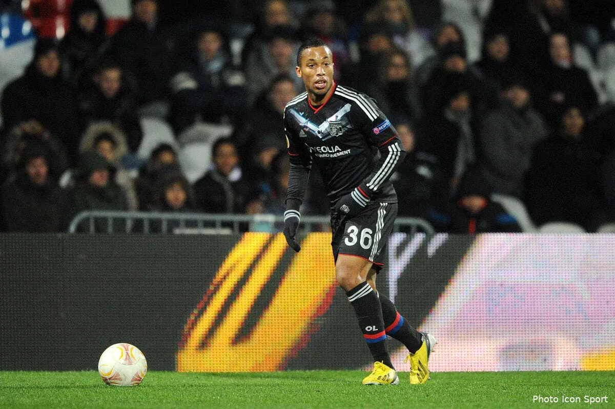 officiel novillo quitte l ol et va enfin avoir sa chance iconsport jpt 061212 05 2964195