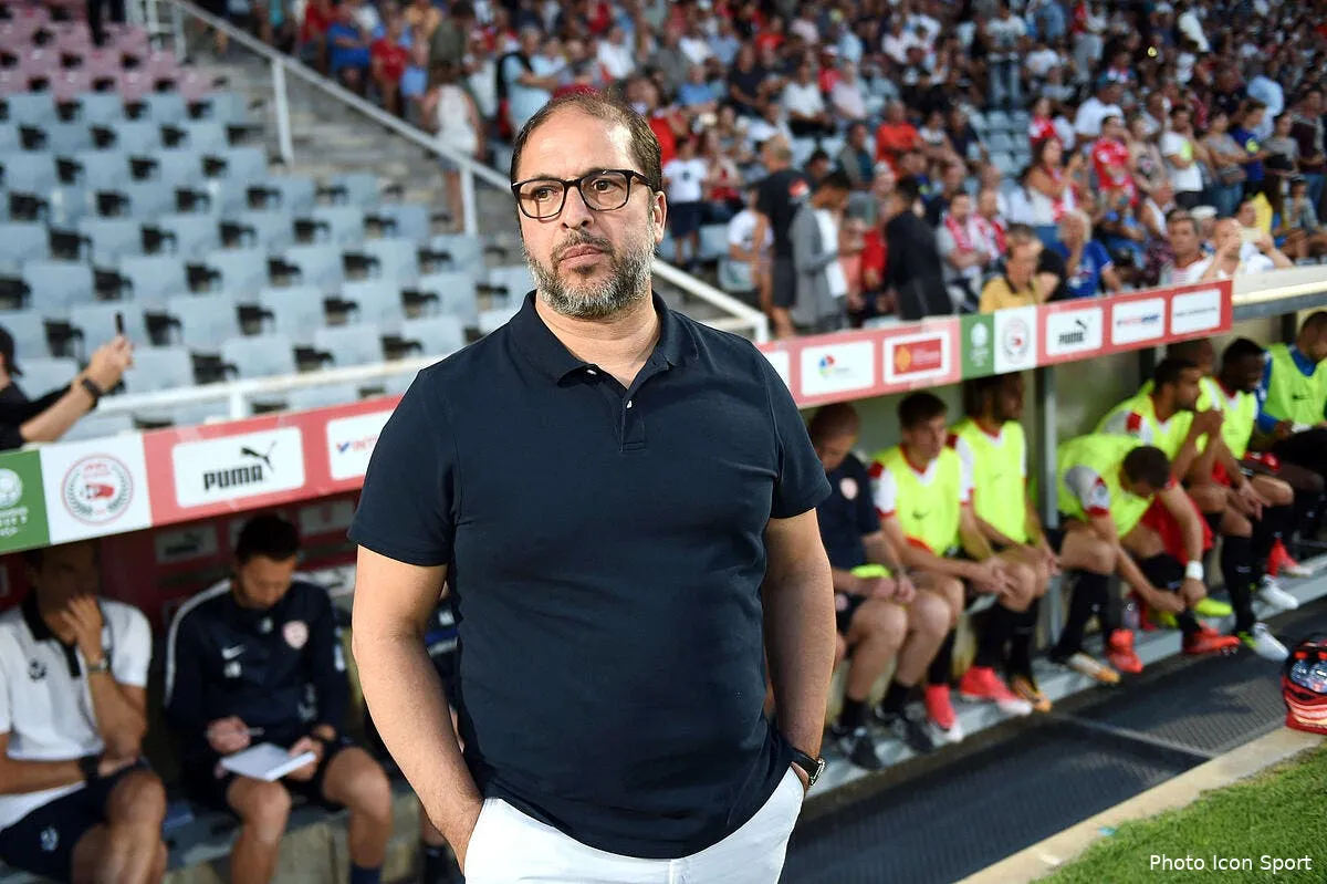 officiel pablo correa n est plus l entraineur de l asnl iconsport icon dim 140817 05 76191360