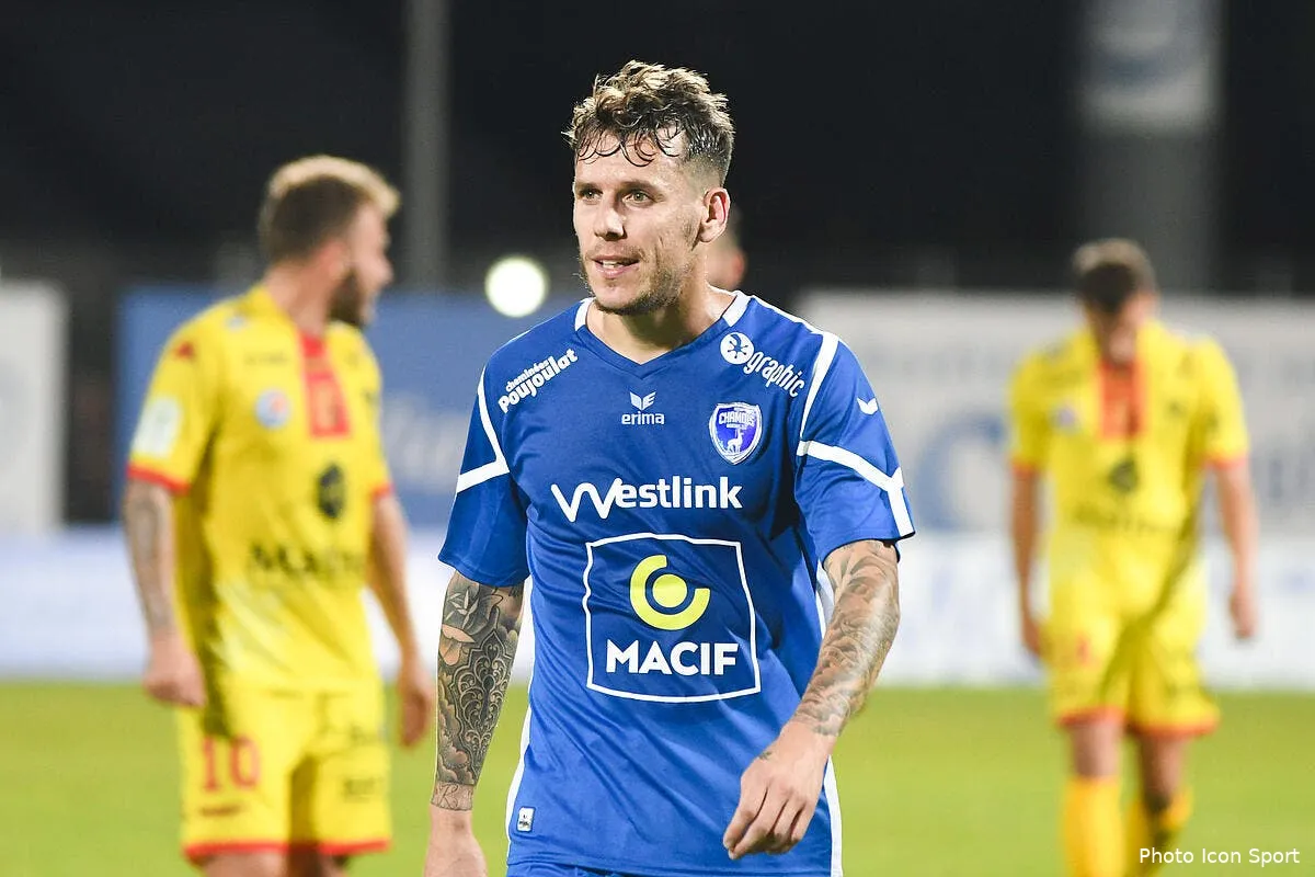 officiel romain grange quitte niort pour charleroi iconsport icon leb 290917 05 14205485