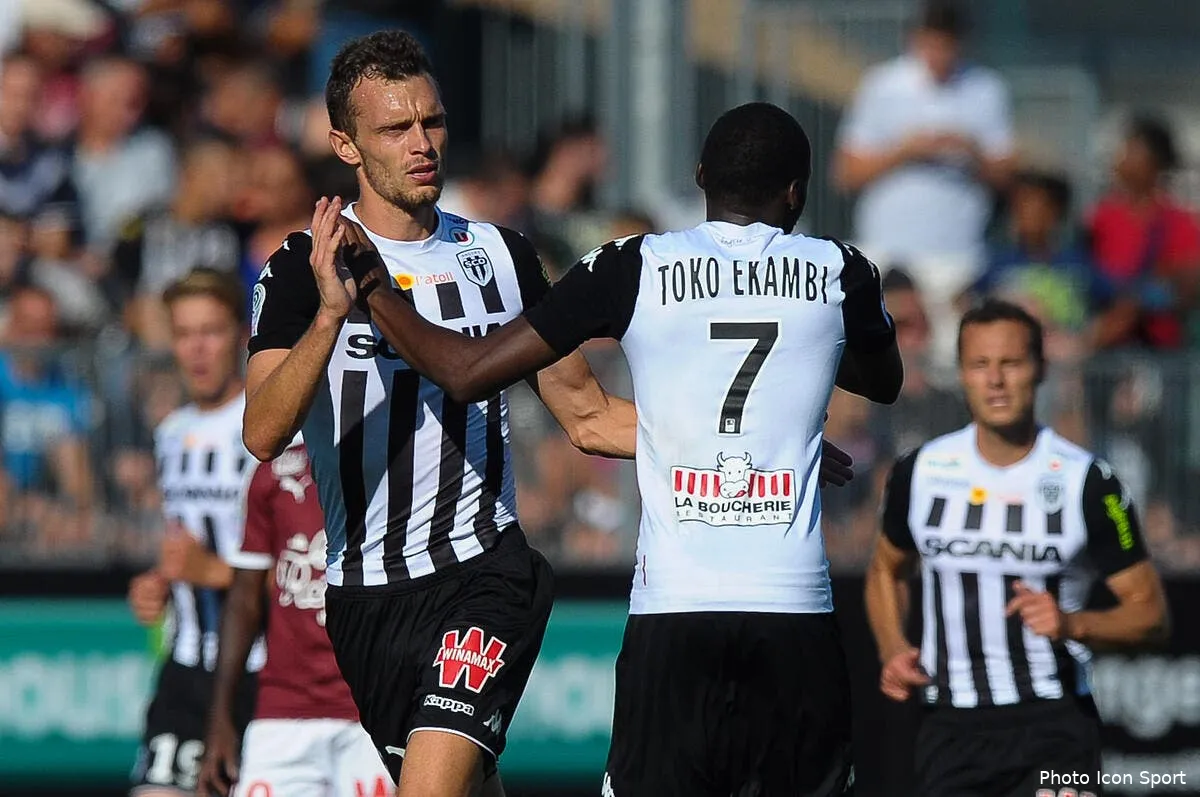 officiel romain thomas prolonge a angers iconsport icon fer 060817 10 20190833