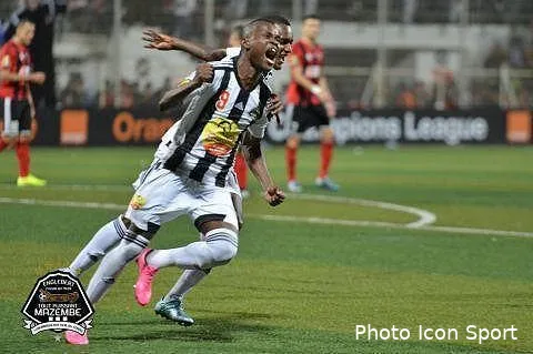 officiel samatta rejoint genk samatta131955