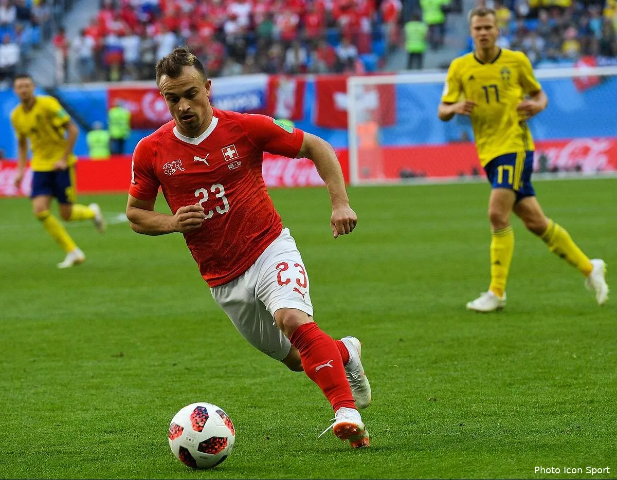 officiel shaqiri signe a liverpool iconsport icon spu 030718 75 06224675