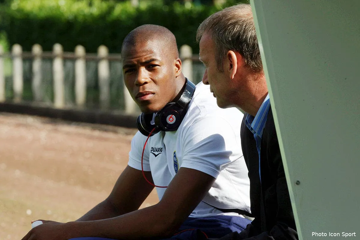 officiel sidibe signe a lille jusqu en 2017 iconsport bac 140712 05 0337721