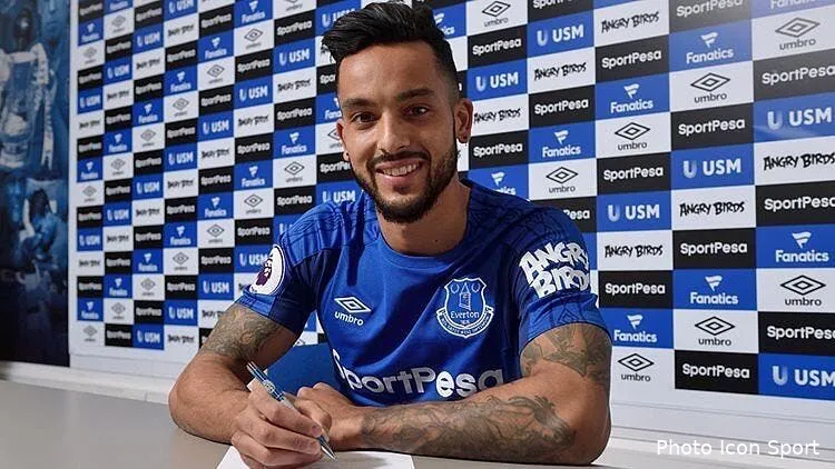 officiel theo walcott quitte arsenal et signe a everton dtwivsax4aawsrp206855