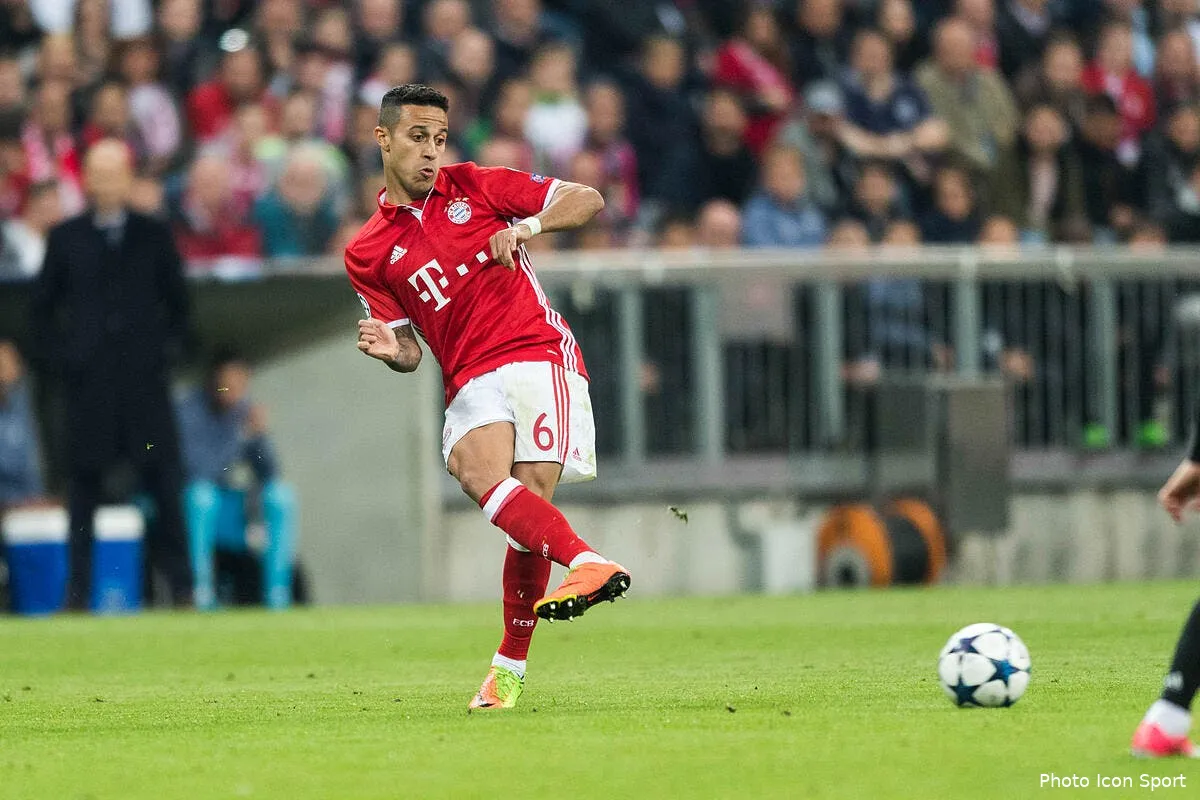 officiel thiago alcantara prolonge au bayern iconsport gep 120417 93 02178208