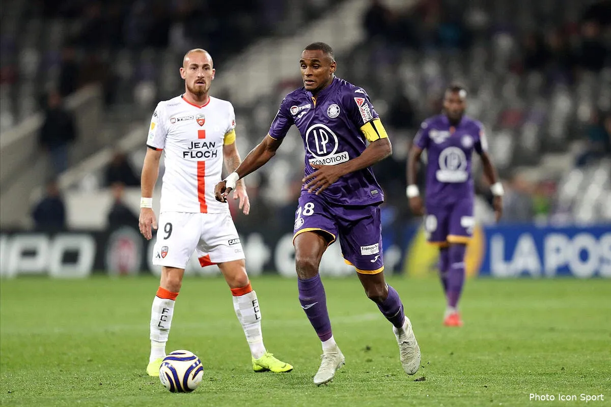 officiel toulouse prete un defenseur a lens pour six mois icon blo 311018 05 69242557