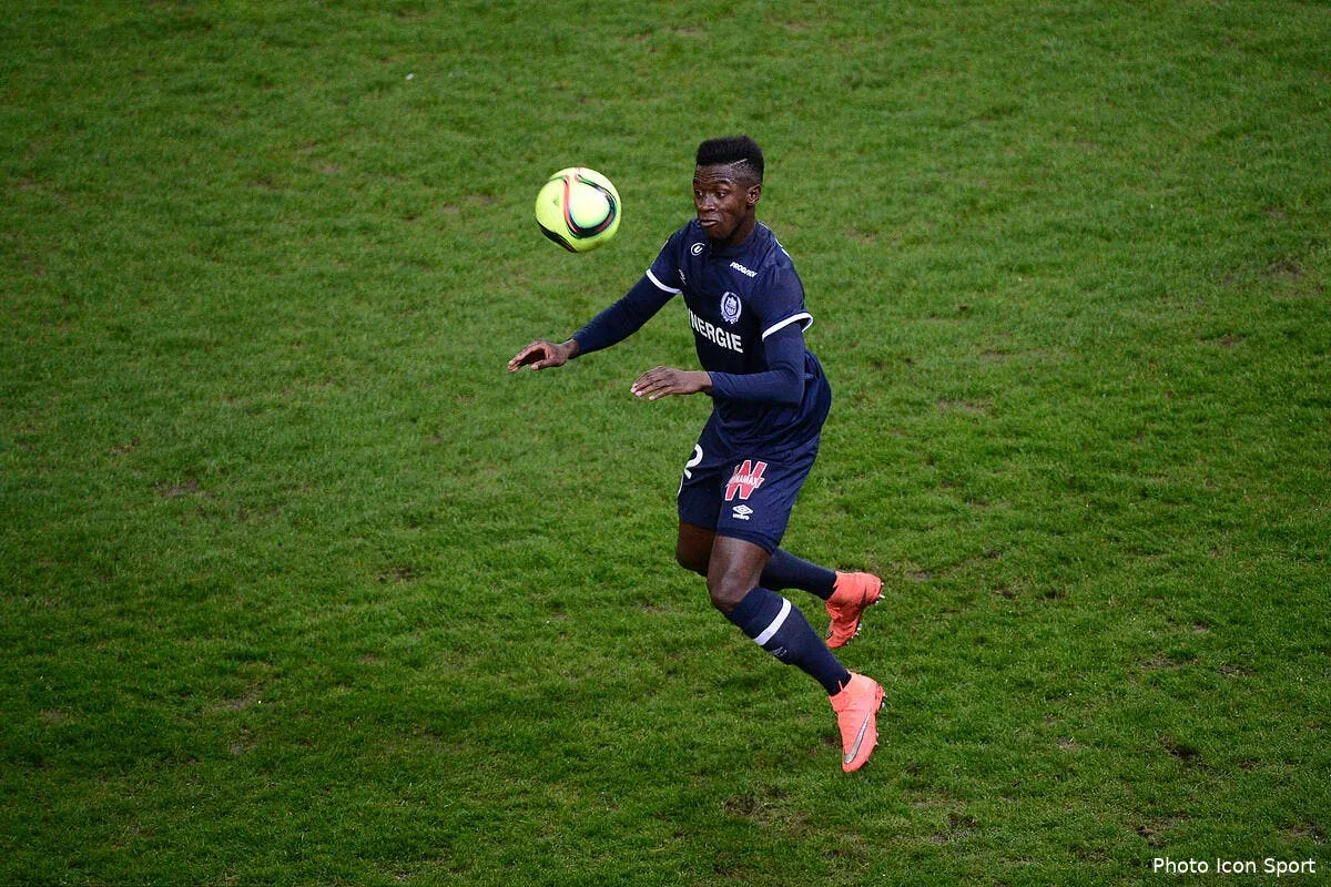 officiel toure quitte nantes pour le standard de liege iconsport win 090416 01 2758145908