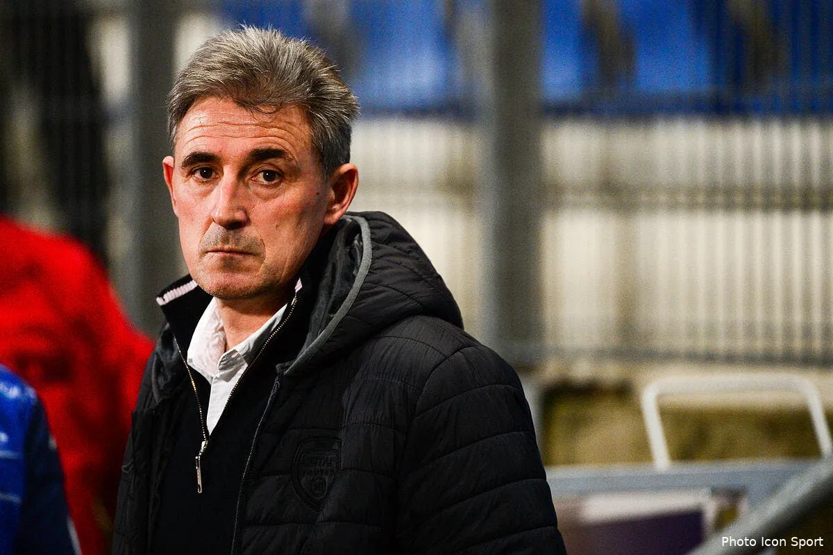 officiel troyes libere robin et change encore d entraineur robin 1132619